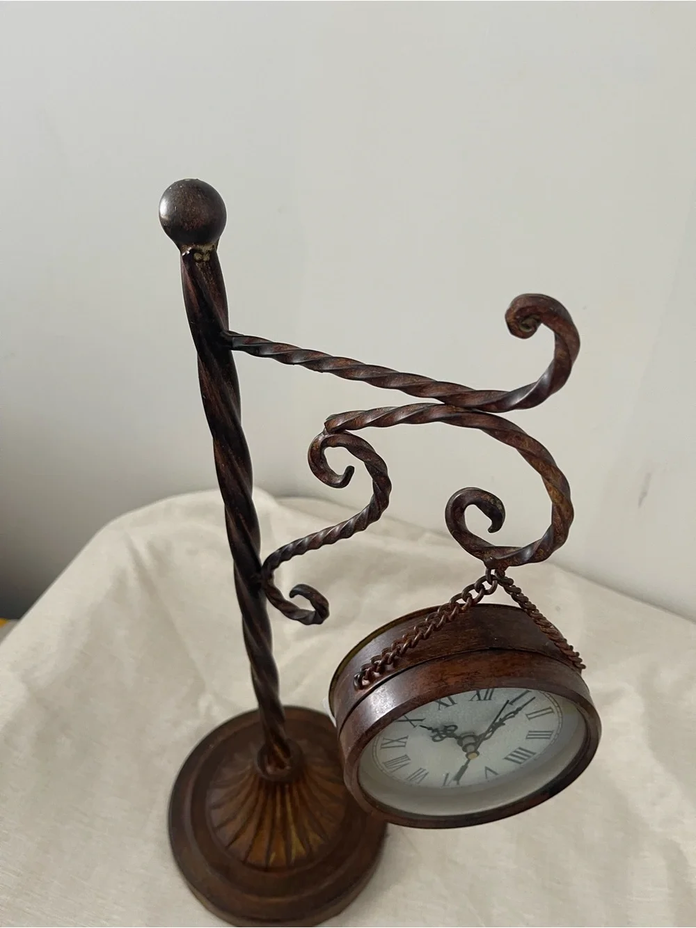 Decorative Brown Hanging Table Clock Stand - Unbranded None Working